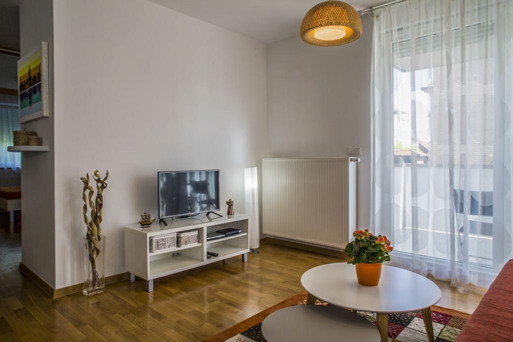 Lakeside Jarun Apartment Zágráb Szoba fotó